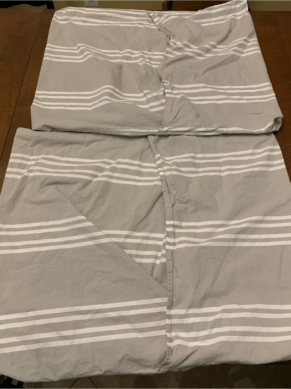 Pottery Barn Teen gray and white striped full/queen duvet cover